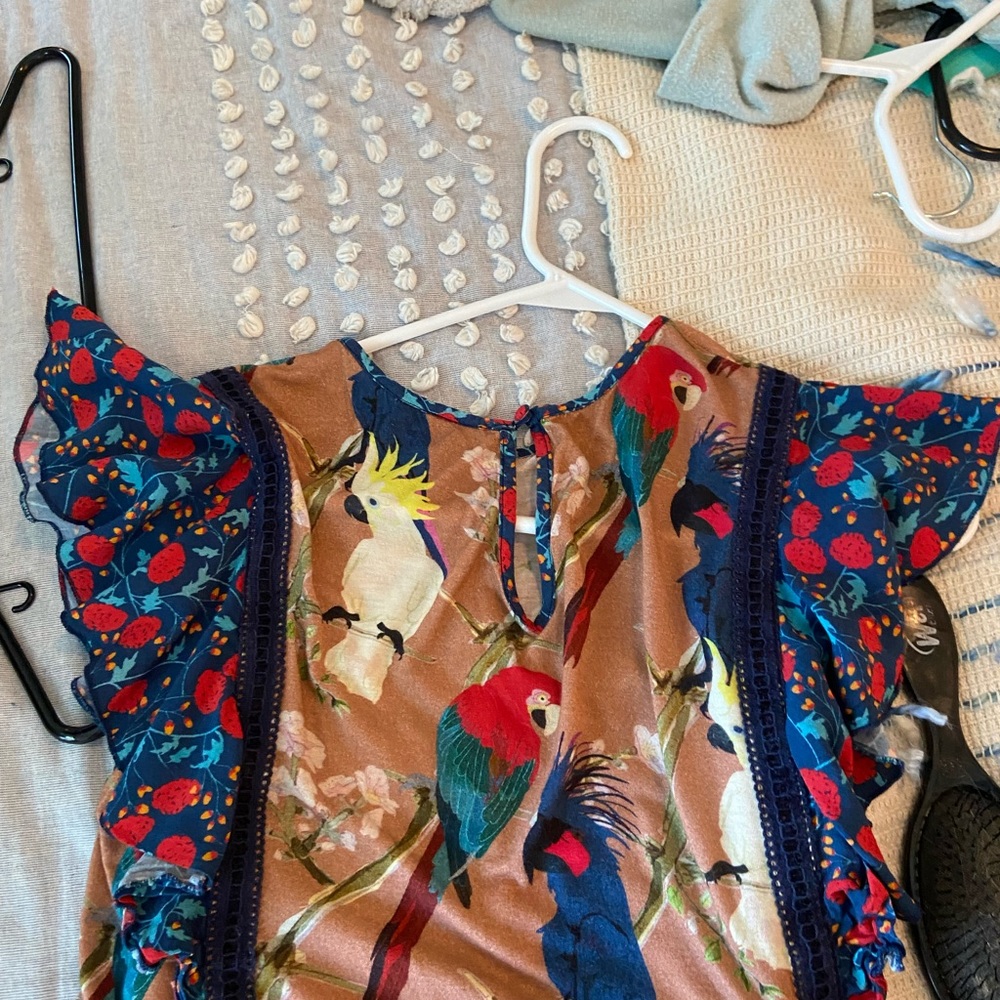 Floral frilly top